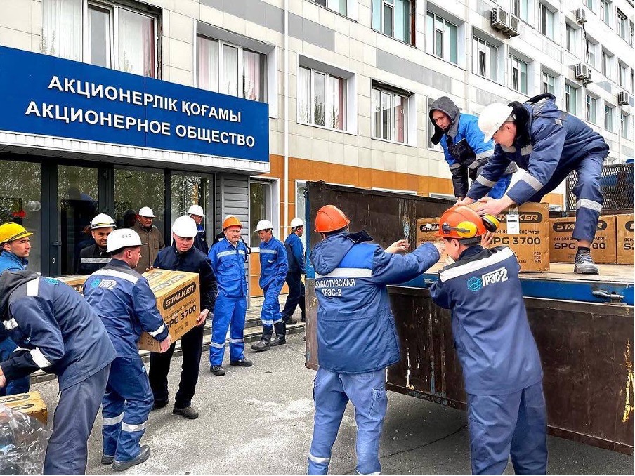 Более 40 электрогенераторов направила Экибастузская ГРЭС-2 пострадавшим от паводка
