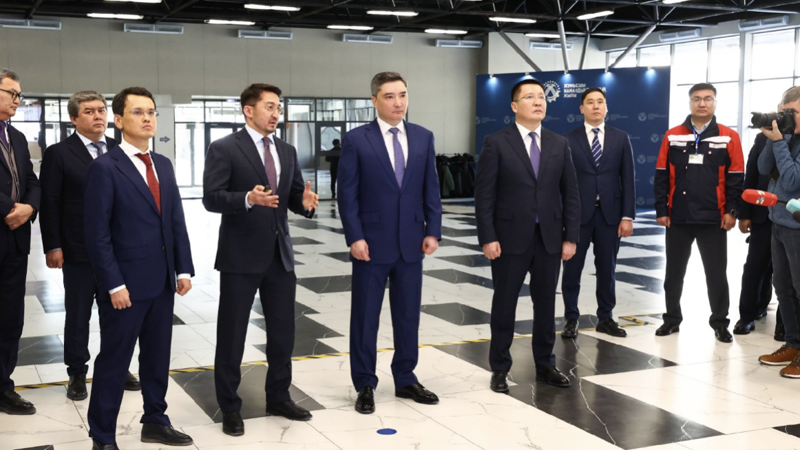 Олжас Бектенов проверил исполнение поручений Президента по реализации проекта «Долина ЦОДов» в Экибастузе