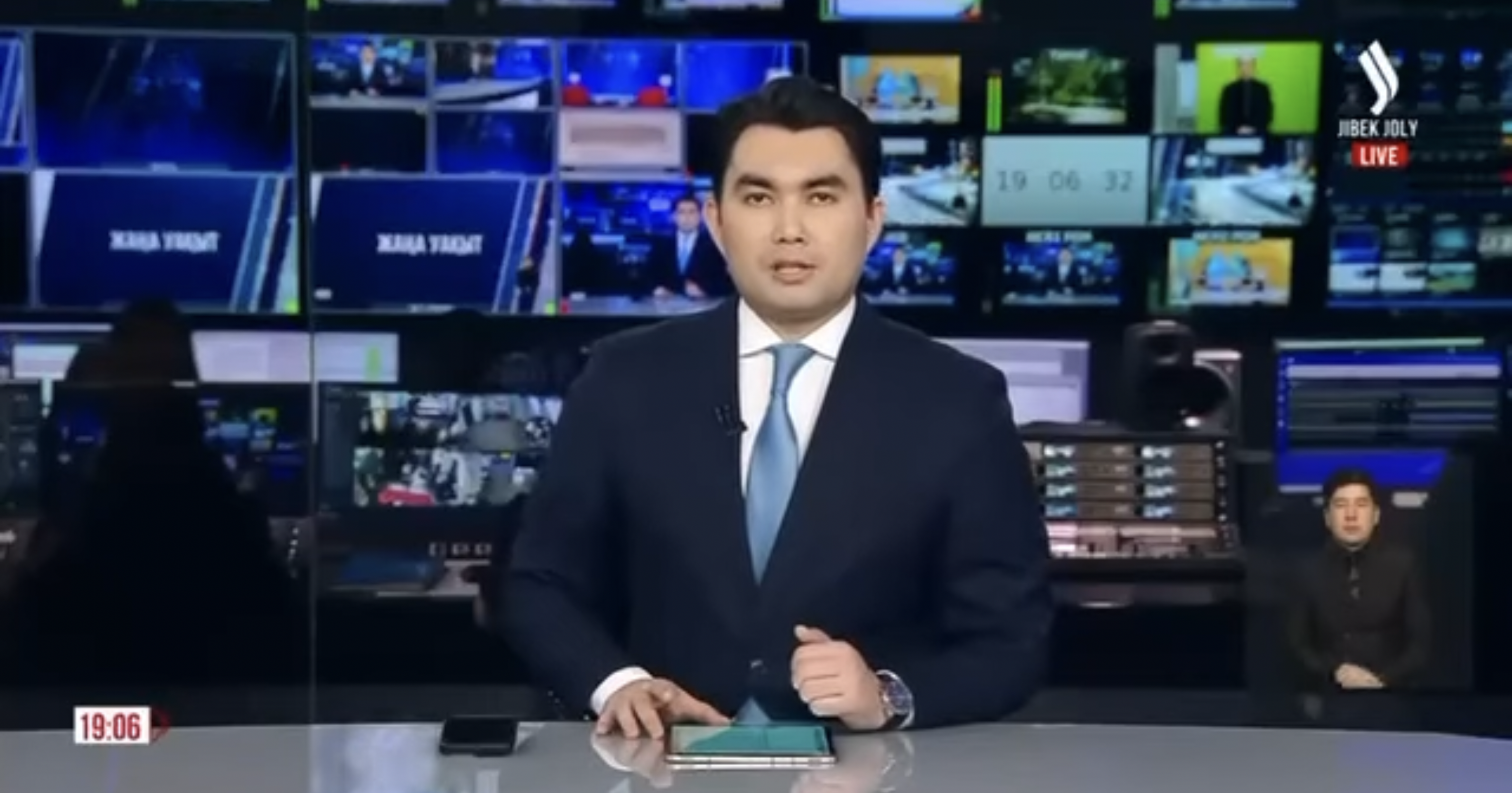 Үкімет басшысы Ақмола облысына жұмыс сапары аясында электр орталығының құрылысымен танысты